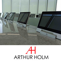 Финансовая компания выбирает мониторы Arthur Holm для зала заседаний